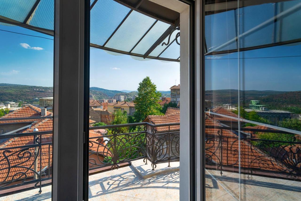 Luxury Private House In City Center Veliko Tarnovo Eksteriør billede