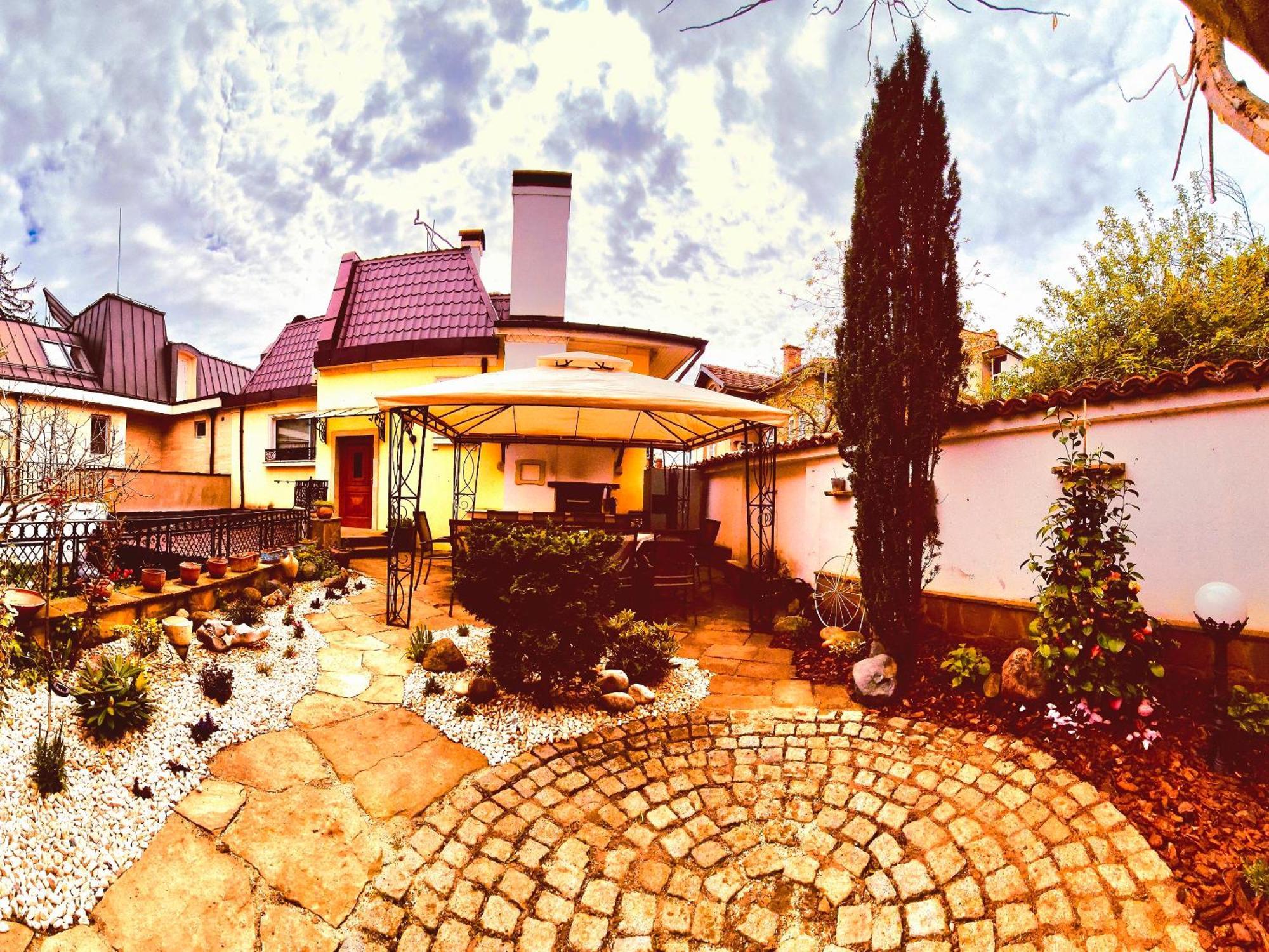Luxury Private House In City Center Veliko Tarnovo Eksteriør billede