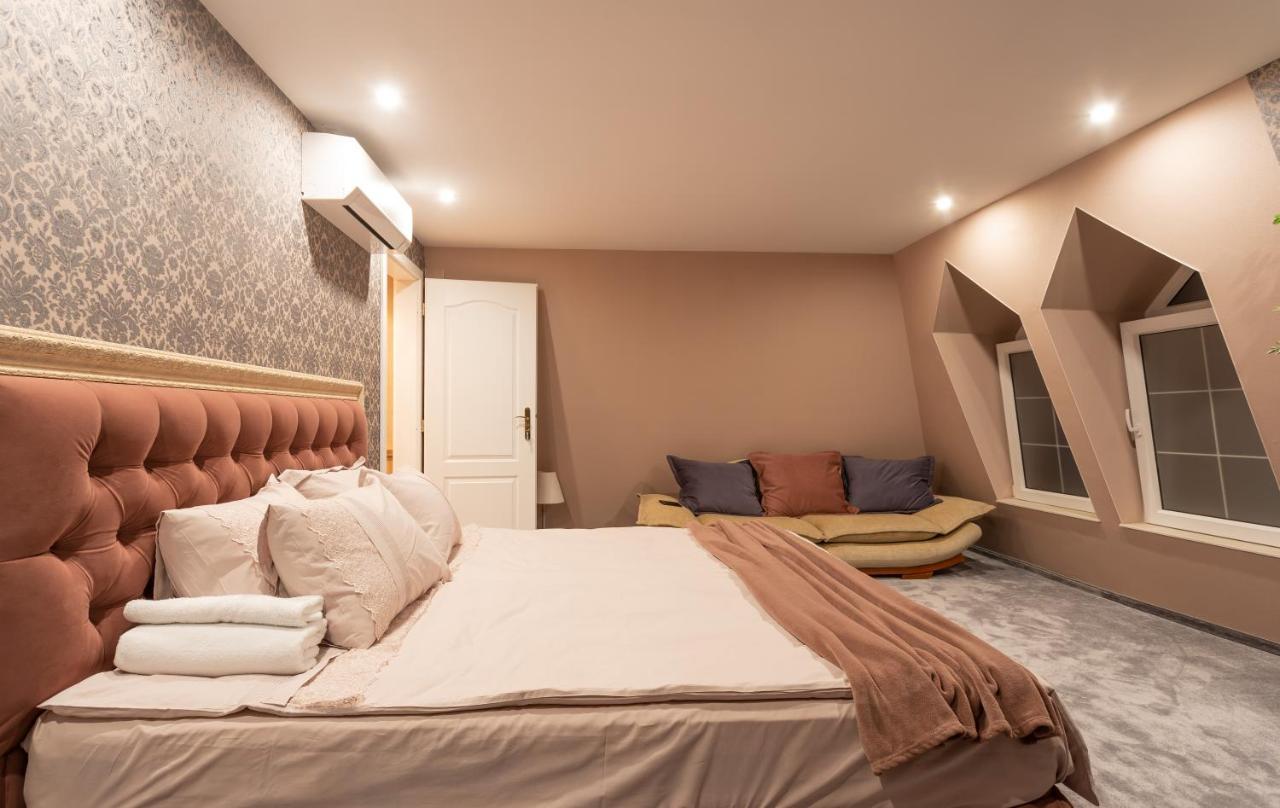 Luxury Private House In City Center Veliko Tarnovo Eksteriør billede