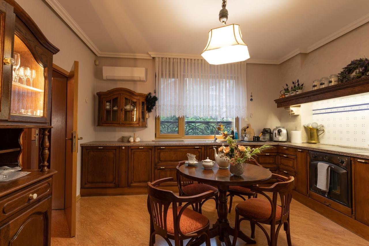 Luxury Private House In City Center Veliko Tarnovo Eksteriør billede